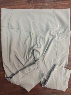 Athleta Women's Salutation Stash Pocket II 7/8 Cinch Leggings Sage Green